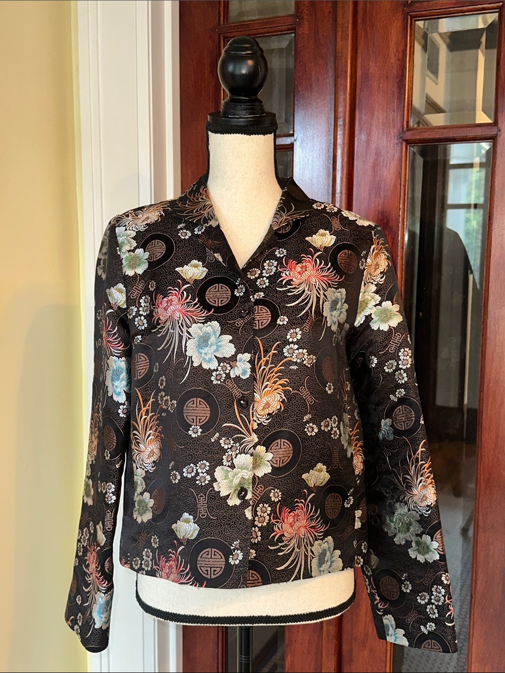 Connie Roberson | VTG Asian Floral Silk Blend Jacquard Collared Jacket, Size M